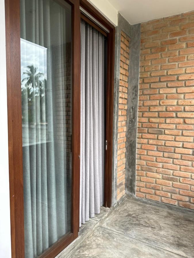 Ami Mirissa Hotel Exterior photo
